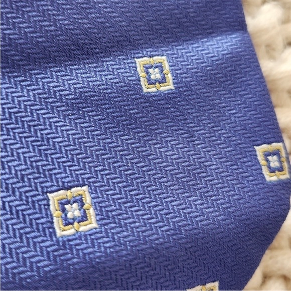 Brooks Brothers Printed Silk Tie Lot Bundle - Picture 2 of 6